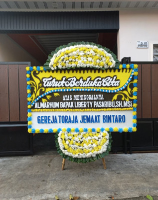 Papan Bunga Duka di Hogio
