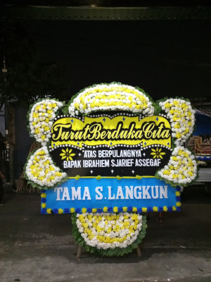 Papan Bunga Duka di Hogio